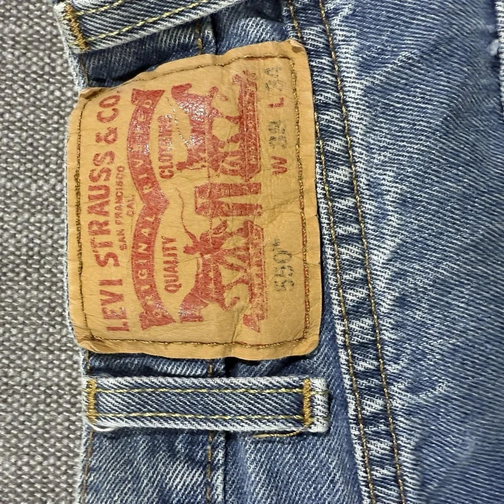 Levis 550 Jeans Mens 38x32 Blue Relaxed Tapered Denim Light Wash Classic